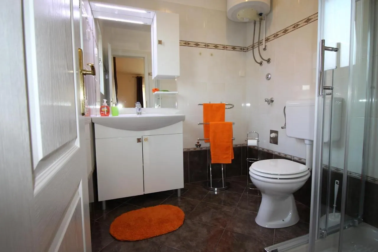 Apartmani Olea Krk Krk Town Lägenhet