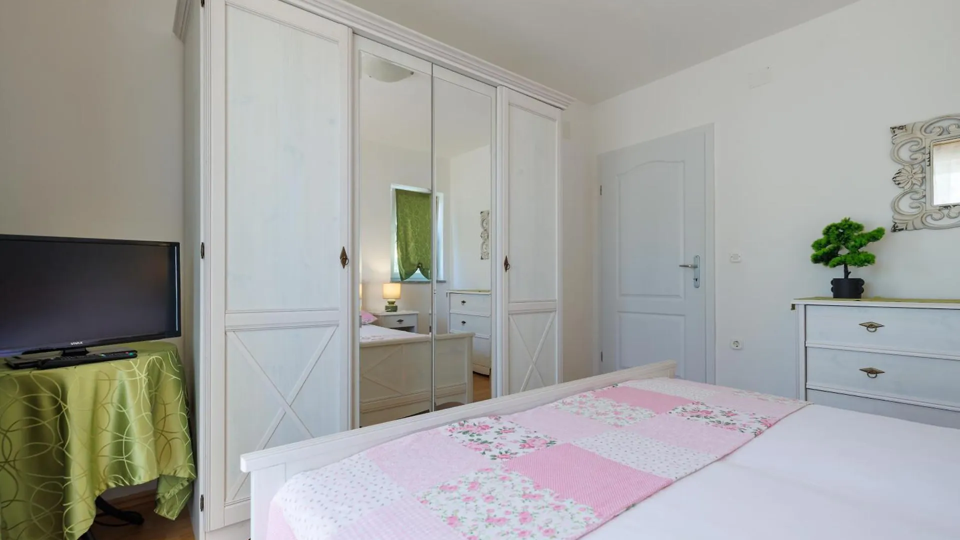 Apartmani Olea Krk Krk Town Lägenhet